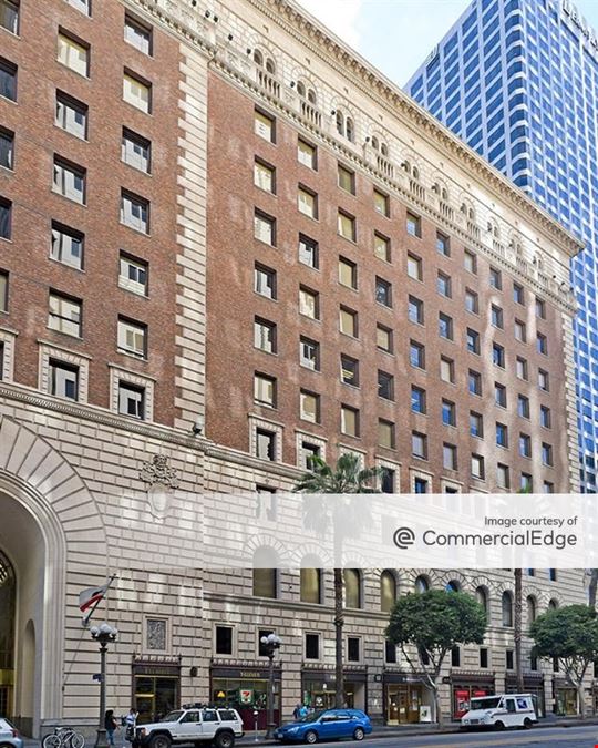 818 West 7th Street