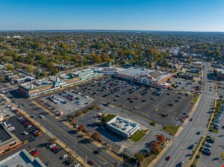 Hampton Village Plaza