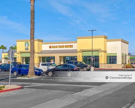 Retail space for Rent at Warner Dale Square in Huntington Beach