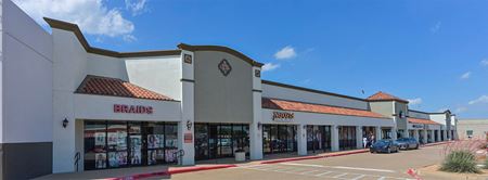 Commercial space at Mervyn's Plaza in Dallas