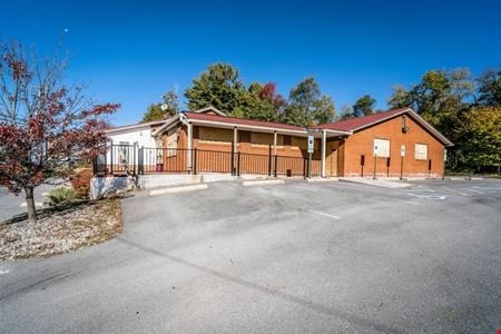 WELL-LOCATED COMMERCIAL PROPERTY IN WAYNESBORO