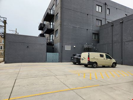 2837 N. Clybourn Ave.