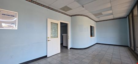4816 Fairmont Pkwy