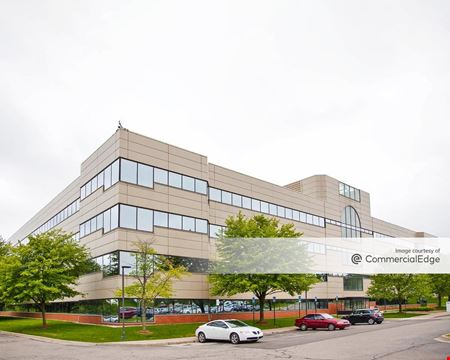 Office space for Rent at Oaktec Office Center in Auburn Hills