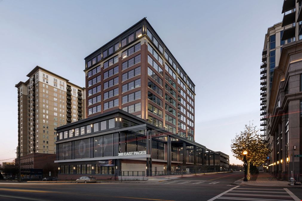 309 E Paces