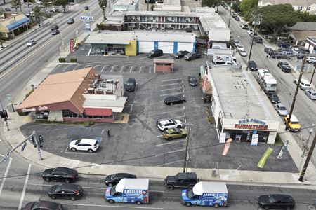 Retail space for Sale at 5 POINTS in Oxnard