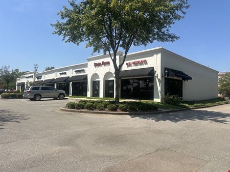 Retail space for Rent at Landmark Center in Memphis