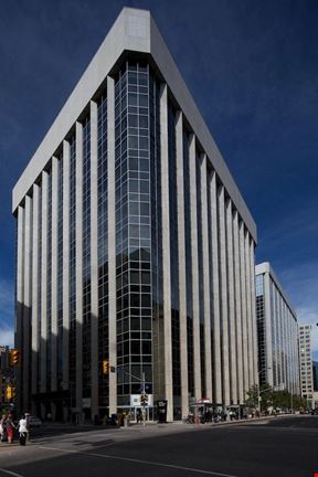 Sun Life Centre - 99 Bank Street
