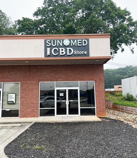 3182 North Main St.