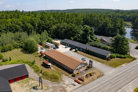 Retail space for Sale at 17-23 Roosevelt Trail in Casco