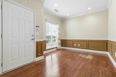 PROFESSIONAL / MEDICAL OFFICE BUILDING FOR SALE