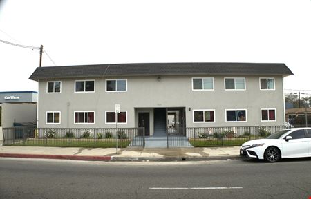 Downey Avenue Apartments