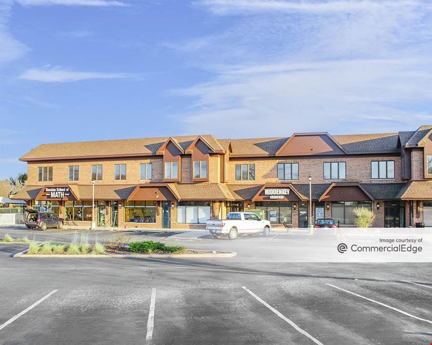 Naperville Commons