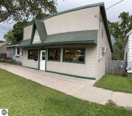 Retail space for Sale at Beauty / Hair Salon Business in Cadillac