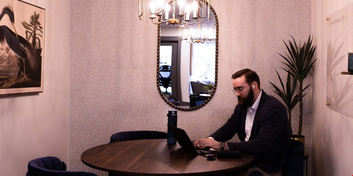 Enclave Coworking - Enclave Wilmette