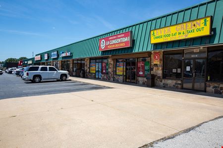 Parkway Plaza