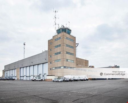 Industrial space for Rent at 901-931 Burman Blvd in Calverton