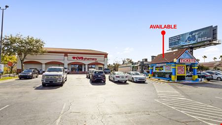 Retail space for Rent at Tourist Corridor Retail Kiosk in Kissimmee