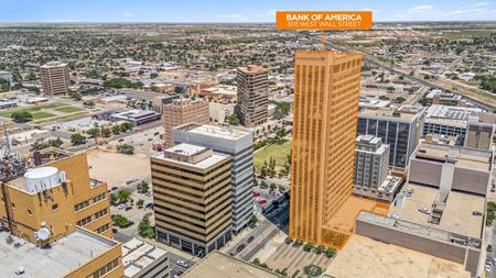 Office space for Rent at Bank of America Tower in Midland