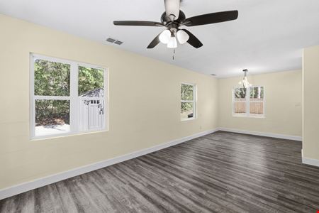 Private 4-Home Community - Single Family Homes Portfolio
