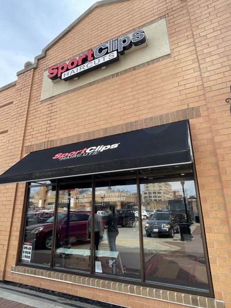 Retail space for Rent at Arlington Town Square in Arlington Heights