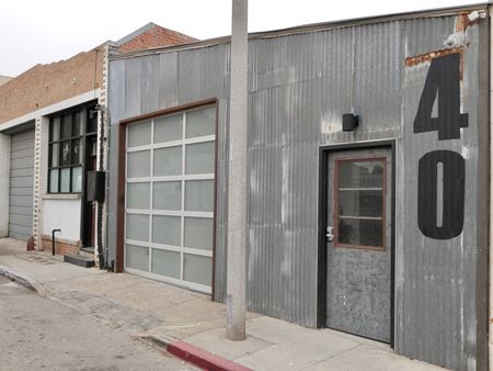 Commercial space at 40 Fix Way in Ventura