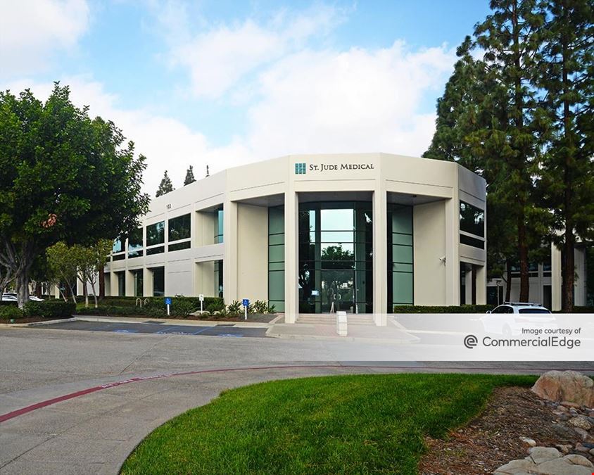 Lakeview Business Center - 100 Technology Drive West & 15360, 15370 Barranca Pkwy