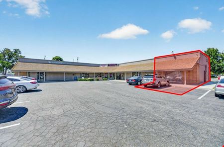 High Exposure Retail Space Available at Strip Mall in Clovis