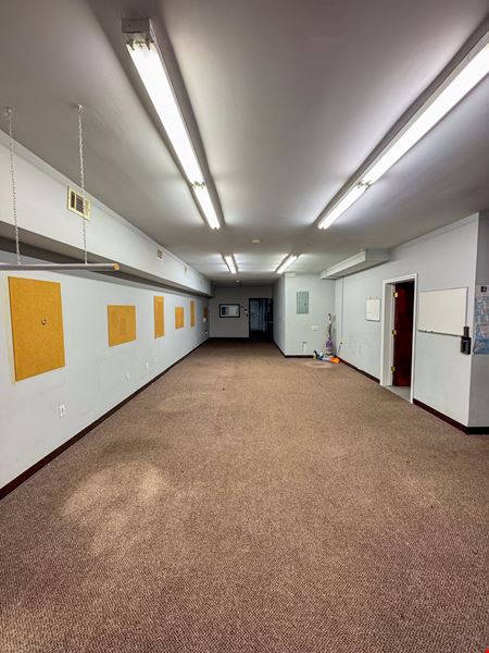 Retail space for Rent at 1,500 SF | 409 Broadway | Retail Space with Basement & Glass Frontage for Lease in Brooklyn