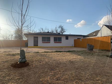 Office space for Rent at 6 N 8th St. yukon in Yukon