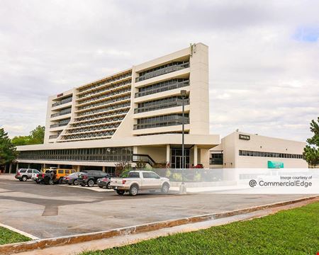 Office space for Rent at 5909NW - 5909 Northwest Expressway in Warr Acres
