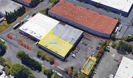 Commercial space at SW 107th Industrial Park in Beaverton