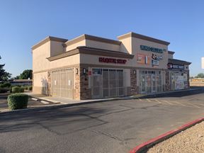 Retail property in Phoenix, AZ