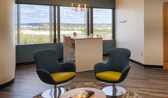 Regus - Cincinnati - Chester Rd