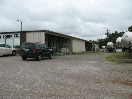 28,062 SF of Industrial Buildings on 18 Acres
