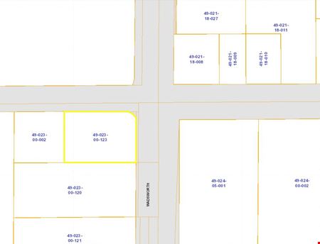VacantLand space for Rent at Land Lease at Signalized High Traffic Intersection Next to Starbuckss in Lakewood