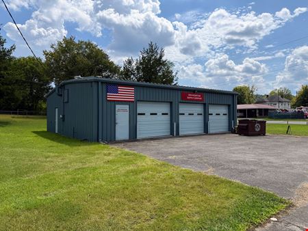 Industrial space for Rent at 1621 9th Street Northeast in Leeds