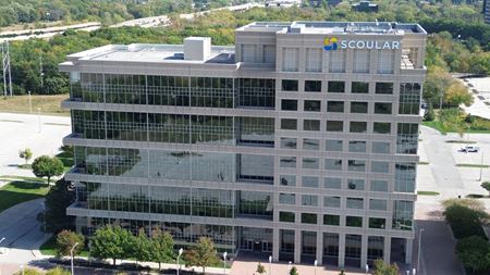 Office space for Rent at 84 Corporate Woods in Overland Park