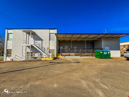 Multi-Tenant Office/Medical Building | Sale or Lease | ±13,000 SF | ±7,691 SF Available