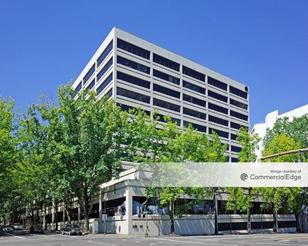Office space for Rent at Crown Plaza in Portland