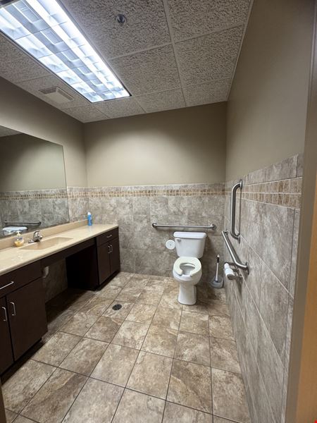 Plum Creek Business Park, Condo 100