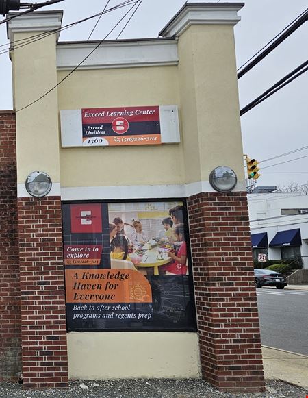 Prime Roslyn/Albertson NY Center w/ Private Parking