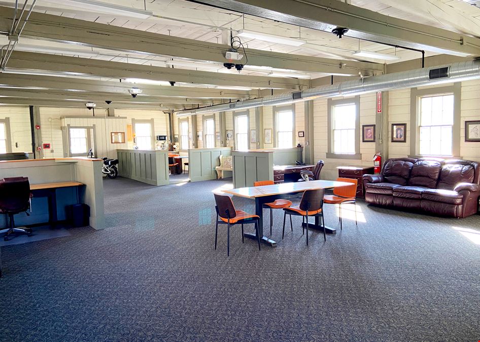 Spacious Office With Waterfall Views and Workshop/Storage Space