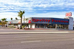 4535 N. Blackstone Avenue