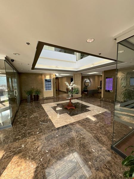 4770 Duke Dr