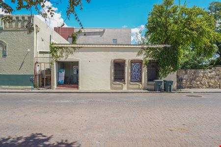 Retail space for Rent at 513 San Bernardo Ave. in Laredo
