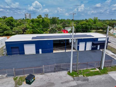 Industrial space for Sale at 2585 Fourth St in Fort Myers