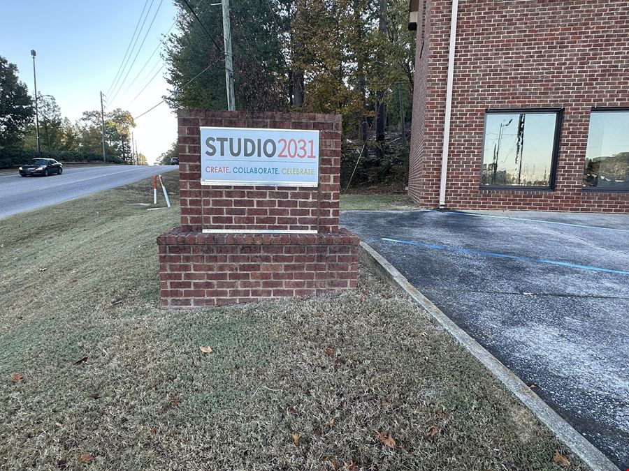 2031 Valleydale Rd First Floor For Lease