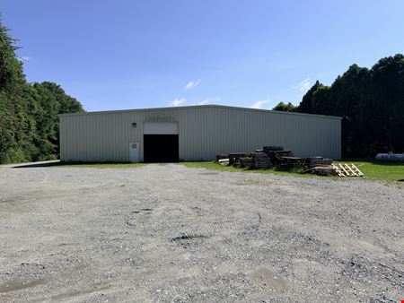 ±14,500 SF Retail/Showroom Space with Warehouse on GA Hwy 21 | Lease
