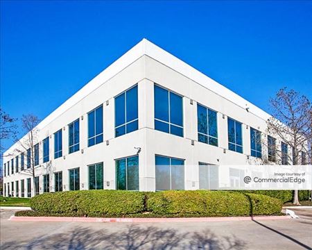 Office space for Rent at Freeport Corporate Center in Irving